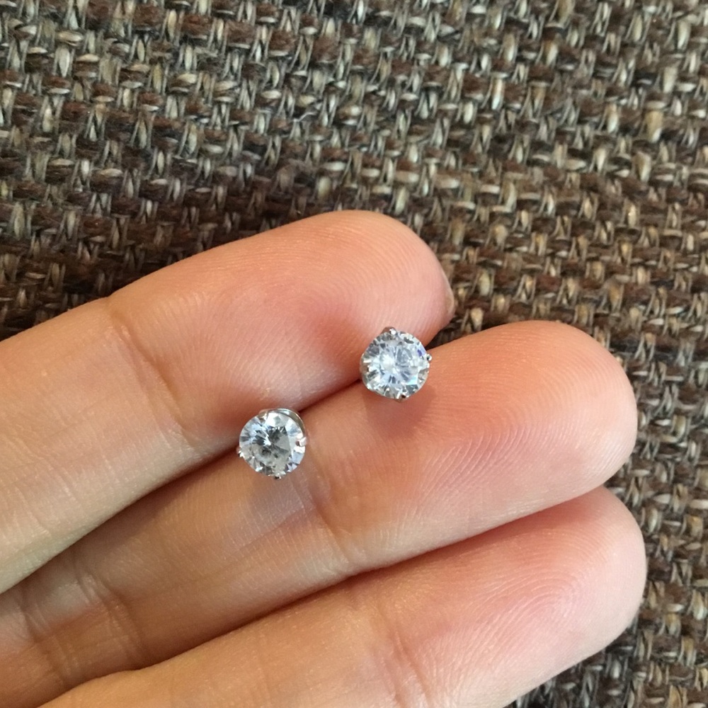 1 CT T.W. STUDDED 14K WHITE GOLD EARRINGS